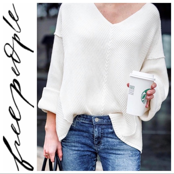 Free People Sweaters - 💕SALE💕 Free People White La Brea Knit Oversize Sweater